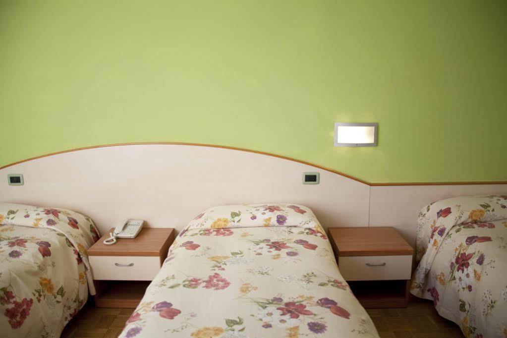 Albergo Da Benedetta Vetralla Kültér fotó