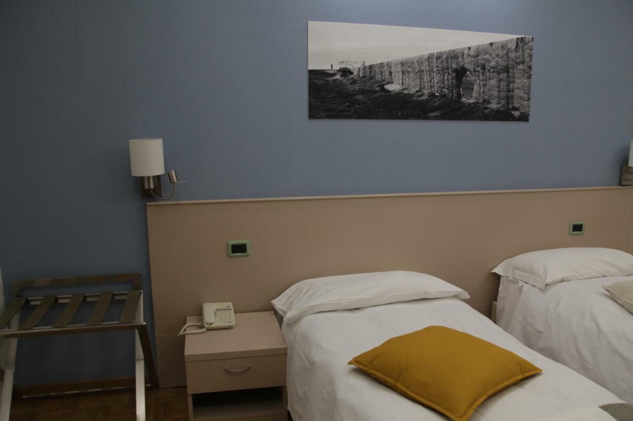 Albergo Da Benedetta Vetralla Kültér fotó
